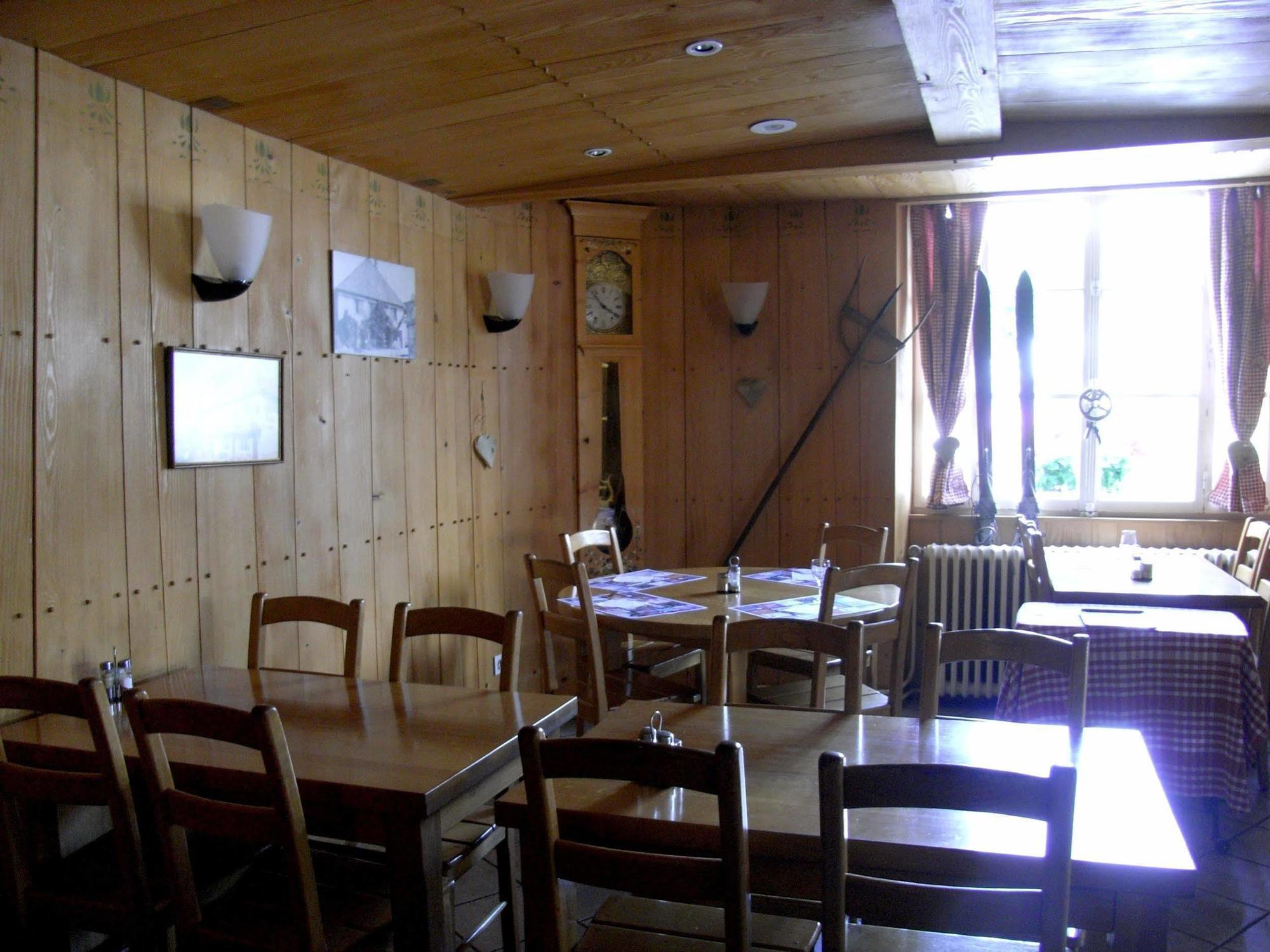 Hotel Restaurant Robichon Loray Esterno foto